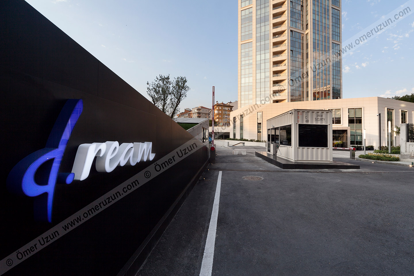 D.ream corporate office exterior view with brand name close up