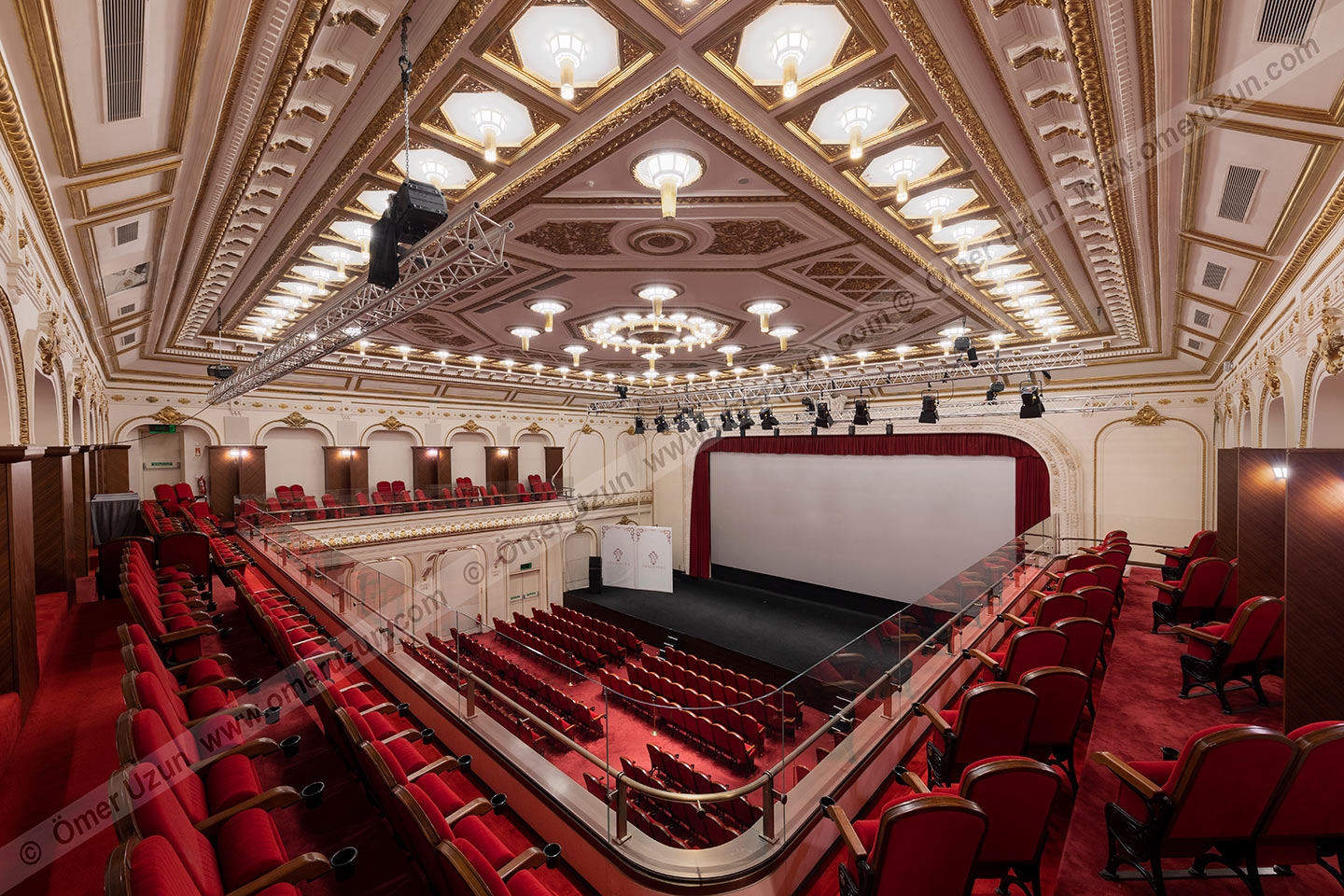 Emek Movie Theater second floor opposite corner view