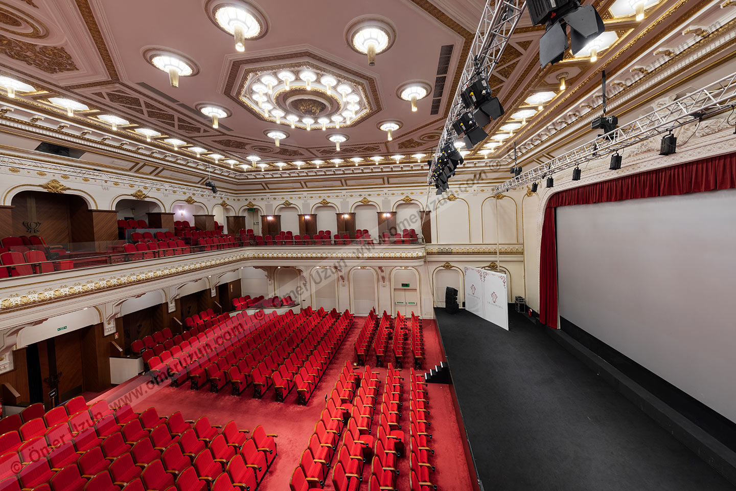 Emek Movie Theater second floor general view