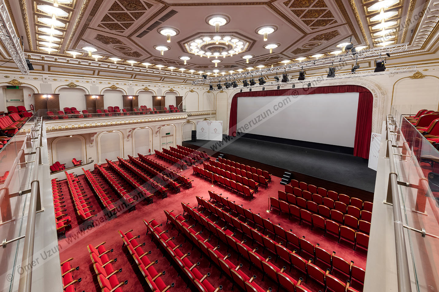 Emek Movie Theater second floor corner view and white blank scene 2