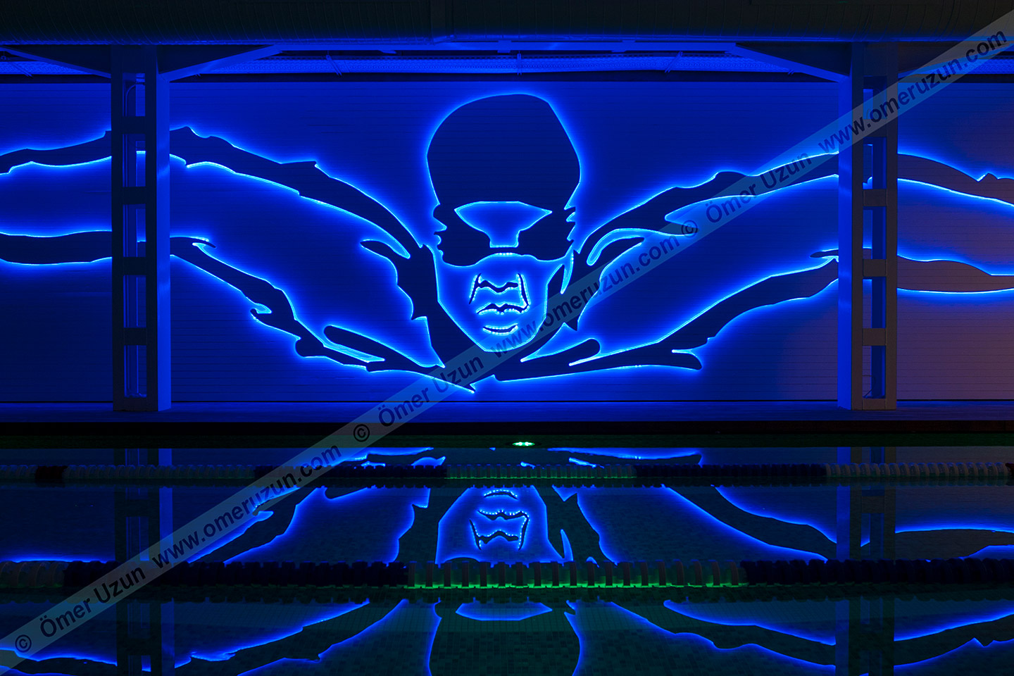 MAC Gym Istanbul swimming pool wall detail