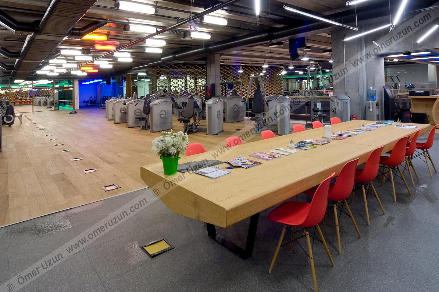 MAC Gym Istanbul long table