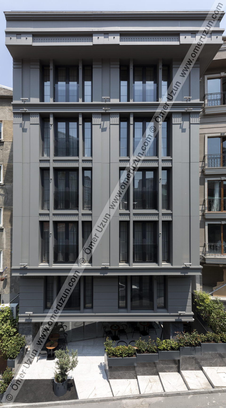 Endless Art Hotel Exterior View 1