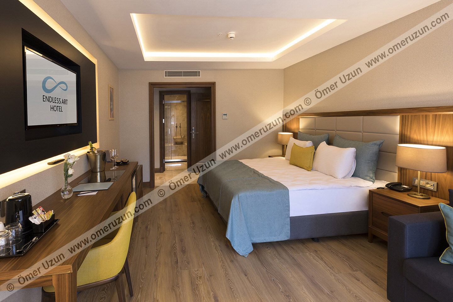 Endless Art Hotel Bedroom with TV