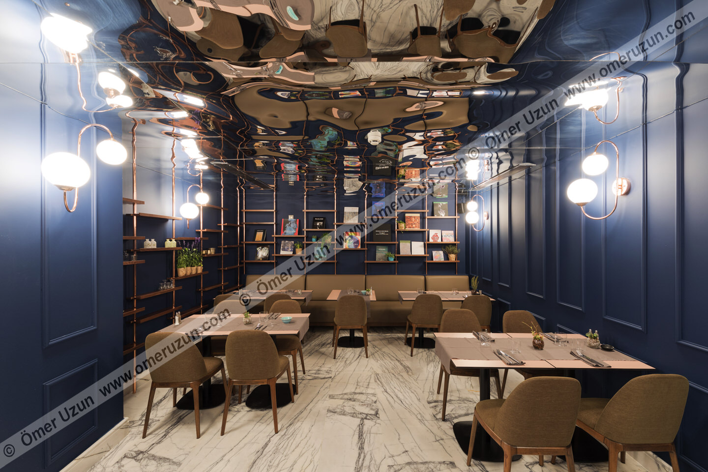 Endless Art Hotel Dining Area